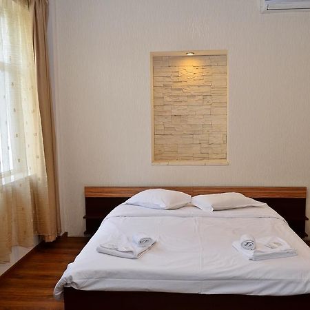 Guest House Anelim Veliko Tarnovo Extérieur photo