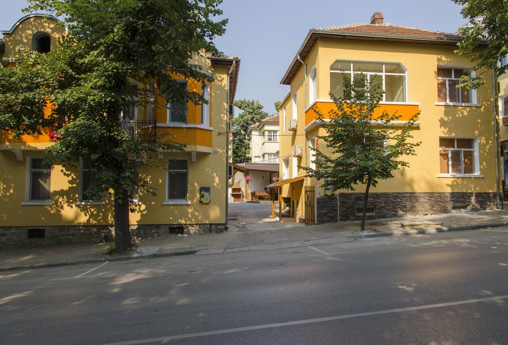 Guest House Anelim Veliko Tarnovo Extérieur photo
