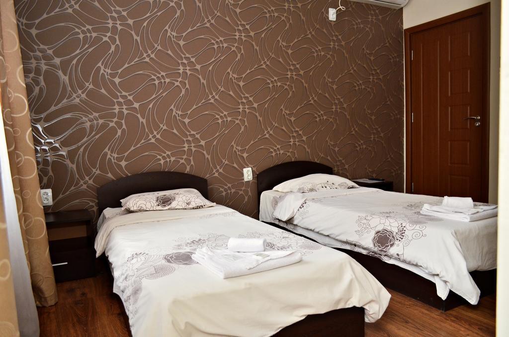 Guest House Anelim Veliko Tarnovo Extérieur photo