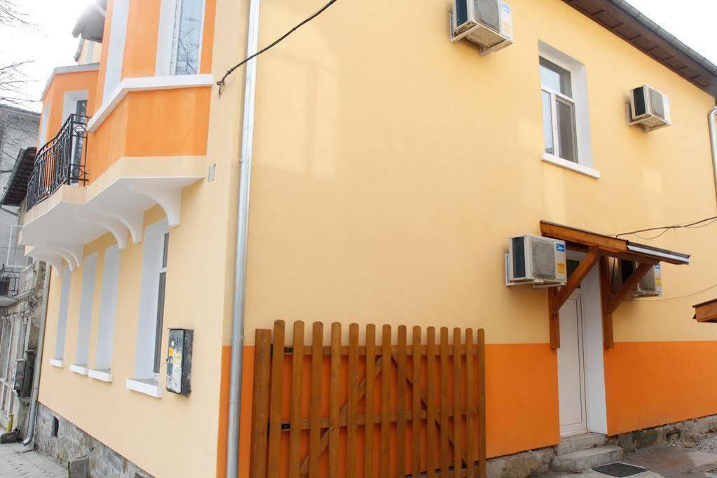 Guest House Anelim Veliko Tarnovo Extérieur photo